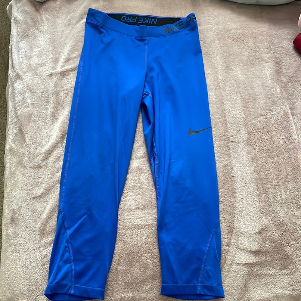 Nike pro leggings